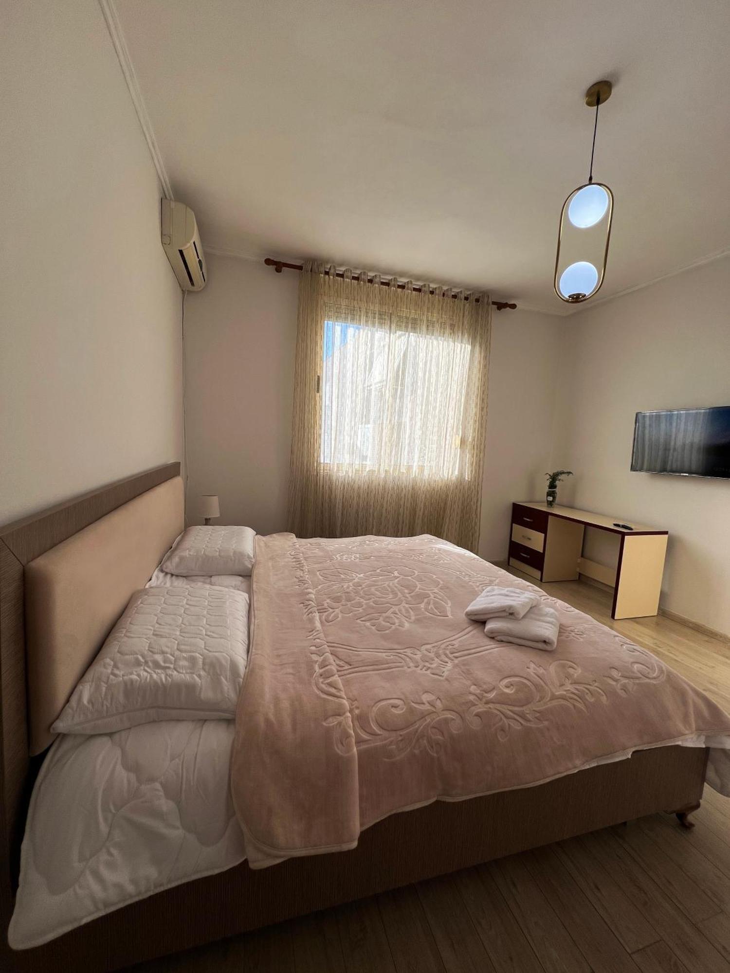 Elbasan Center Family Apartment N.42 Exterior foto